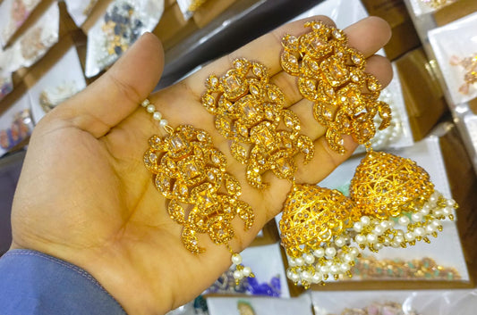 Nauratan Multi Jhumka With Bindi, Gucha Paroi