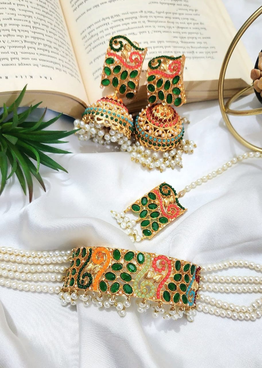 Real Stone Work Choker Set with Jhumka Bindi Gucha Paroi