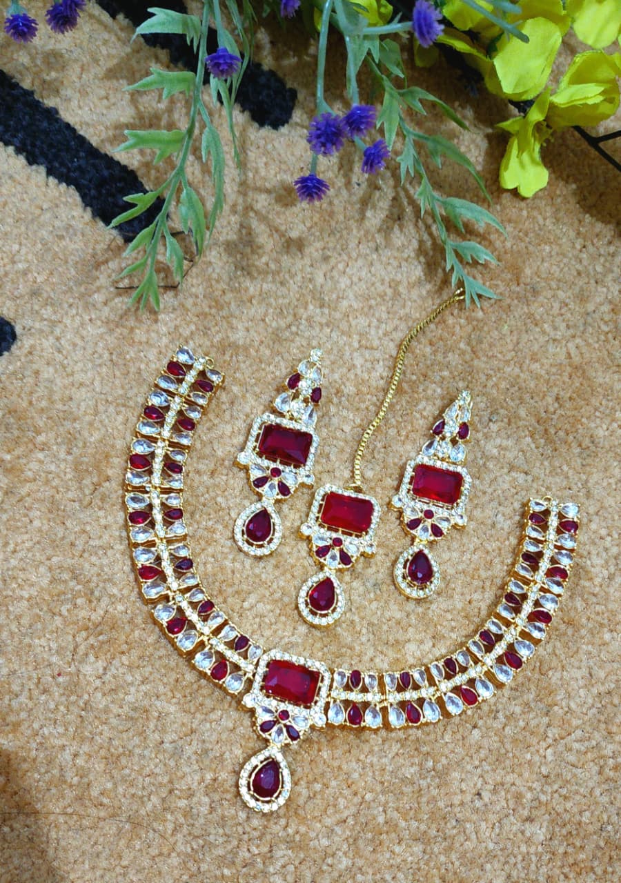 Zircon Work Necklace Set
