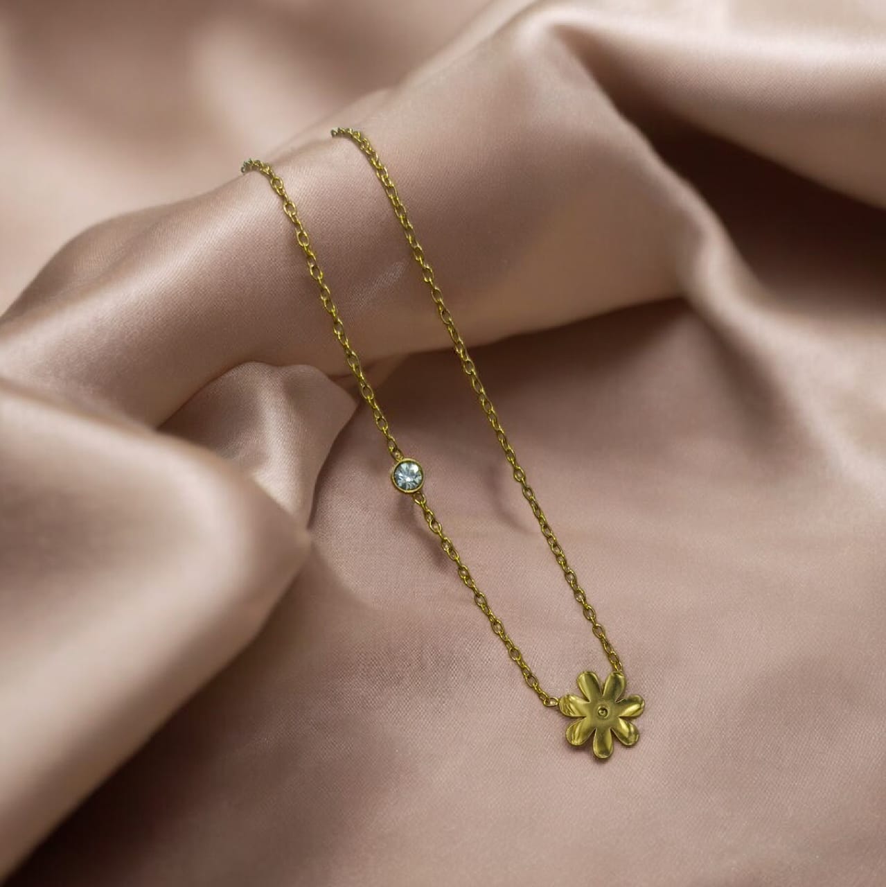 Stainless Steel Daisy leaf Chain Pandant