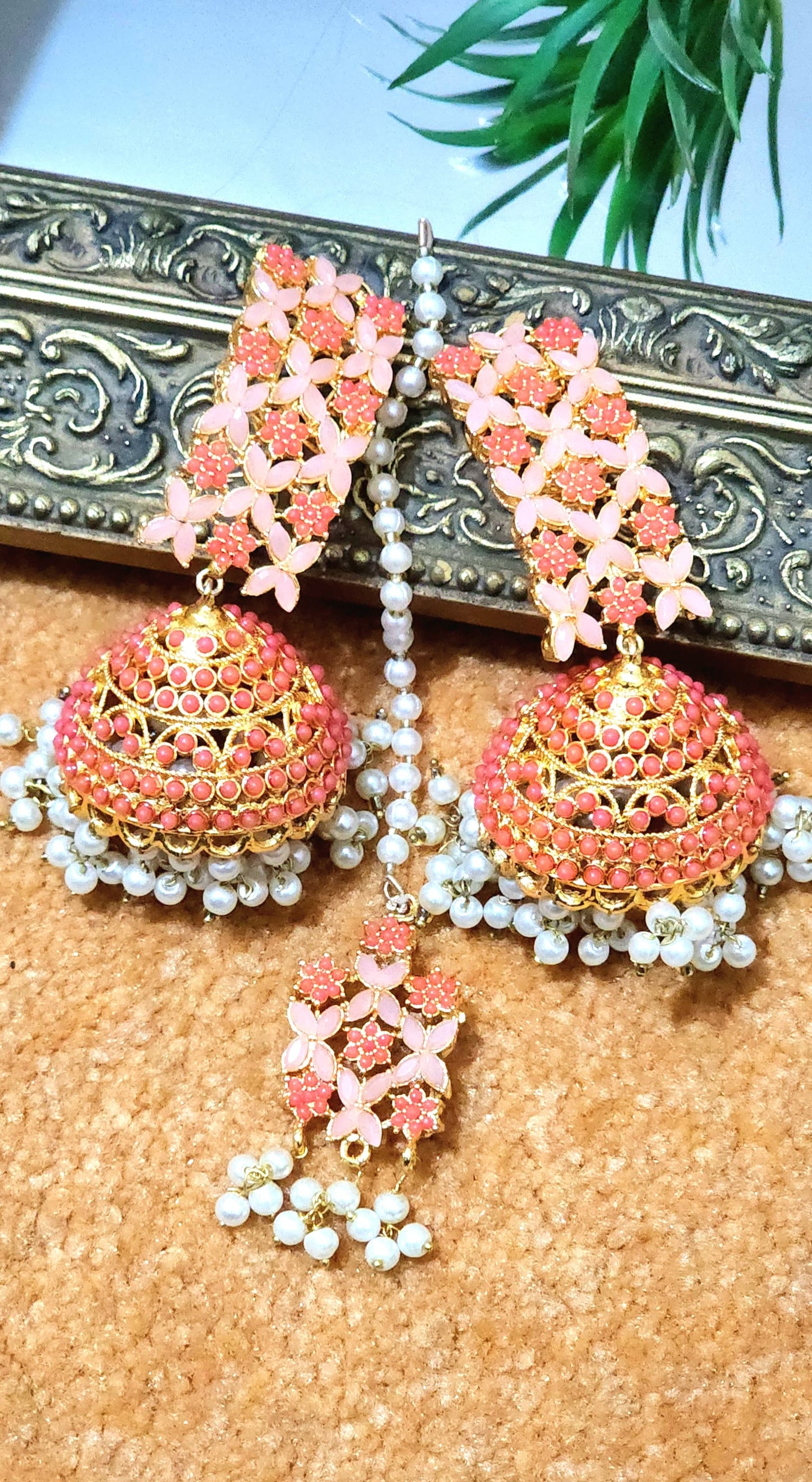 Nauratan Beautiful Handmade Real Stone Work Jhumka Bindi