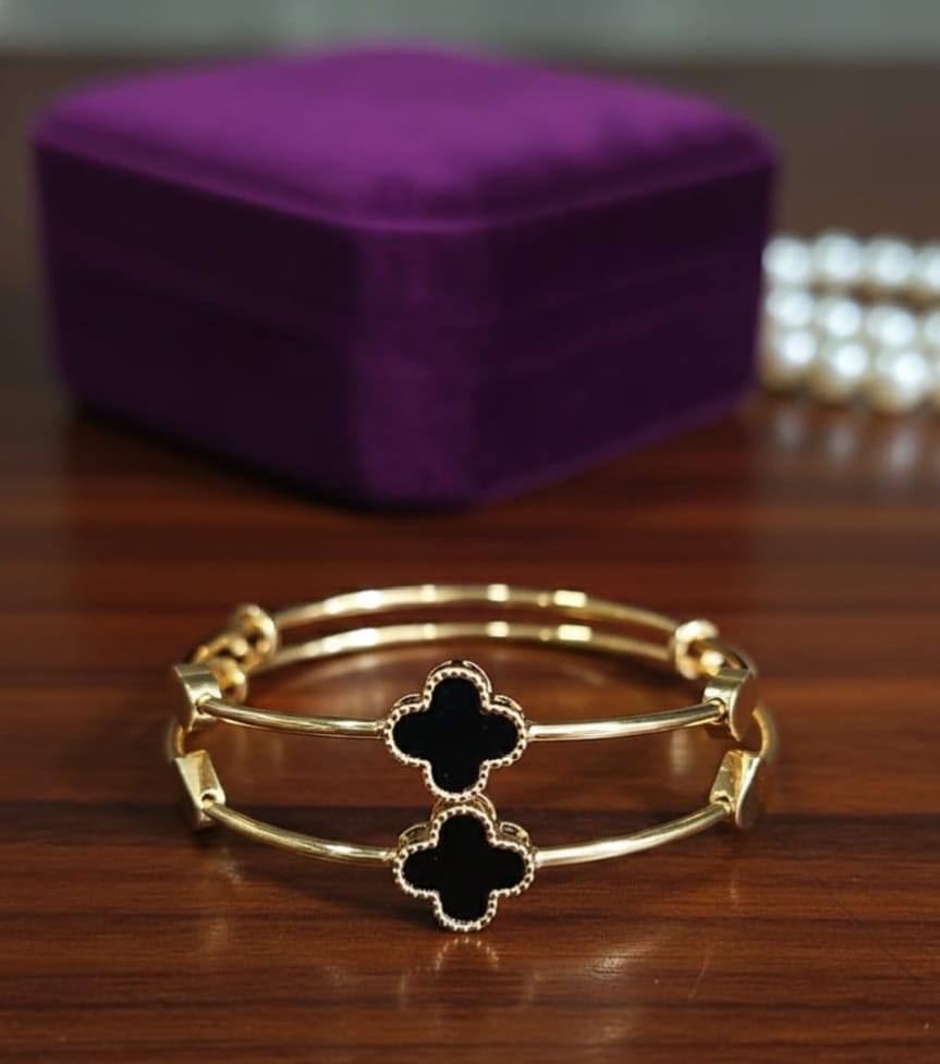 China Gold Bangles Adjustable Size