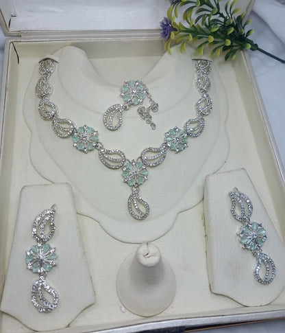 Necklace Set Zircon Work
