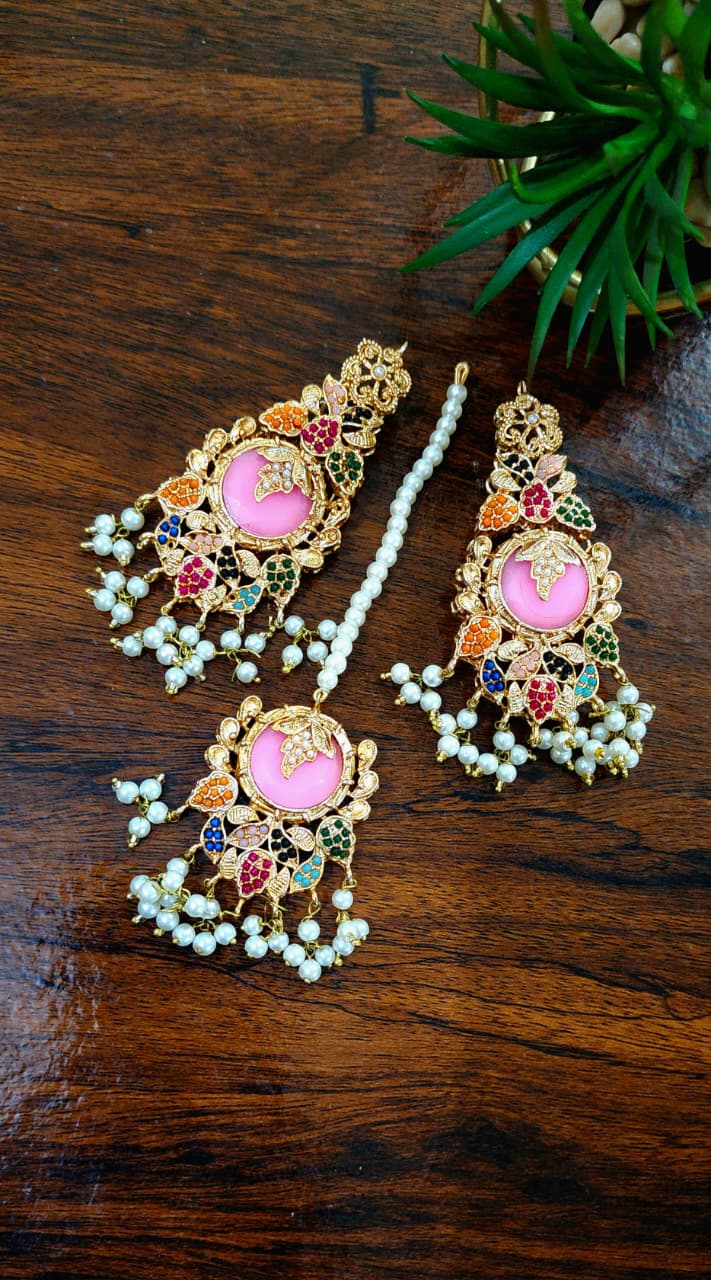Handmade Casting Earrings Bindi Set Unique Design