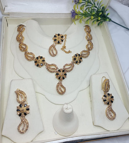 Necklace Set Zircon Work