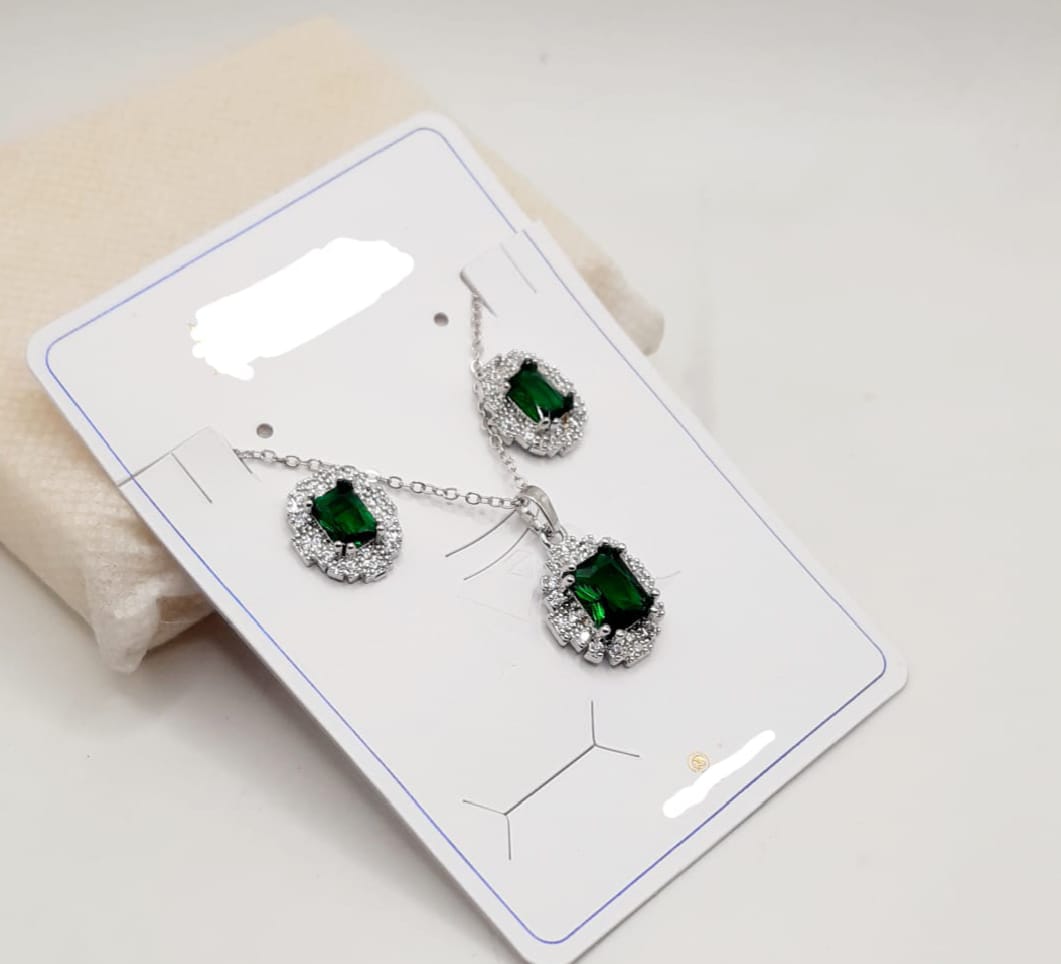 China Gold Silver Pendant Sets