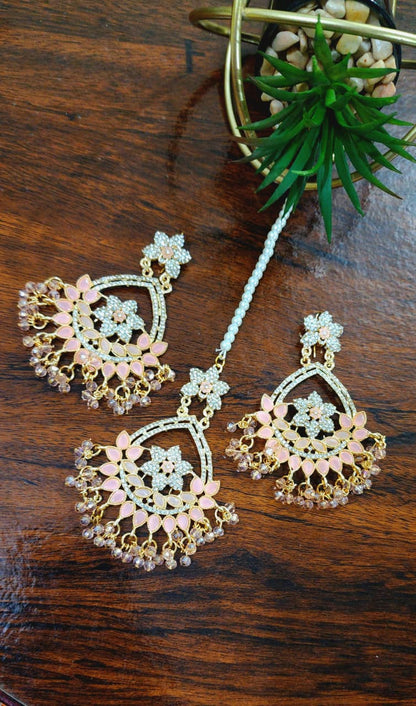 Beautiful Handmade Bindi Earrings Set